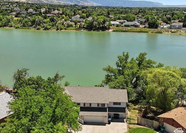 Property at 910 N 1550 E, Layton, UT 84040, 6 beds, 3 baths