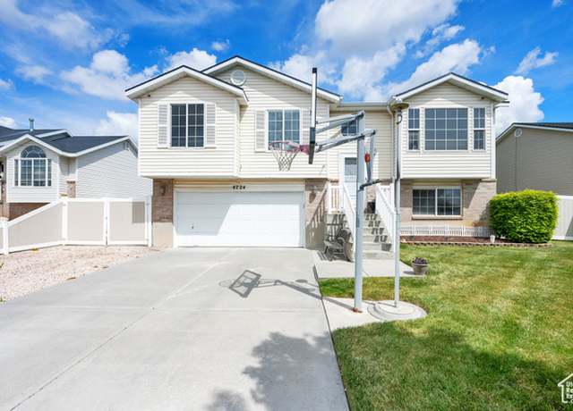 Property at 4724 S 3750 W, Roy, UT 84067, 4 beds, 2 baths
