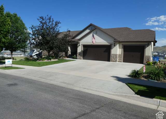 Property at 4613 W Brookport Cir S Unit V3-8, Herriman, UT 84096, 5 beds, 2.5 baths