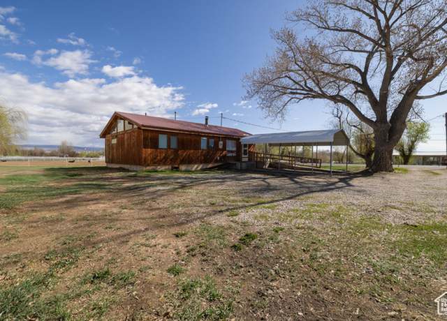 Property at 1294 S 2500 W, Vernal, UT 84078, 3 beds, 1 bath