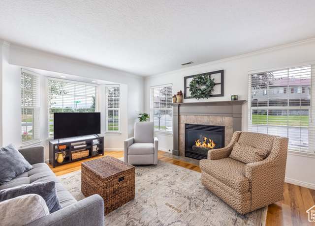 Property at 893 Zurich Ln, Midway, UT 84049, 3 beds, 1.5 baths