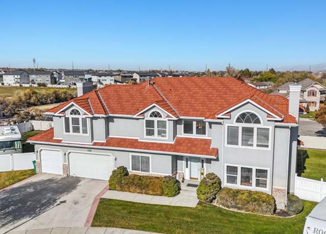 Property at 11694 S Stone Crest Cir W, Riverton, UT 84065, 6 beds, 5 baths