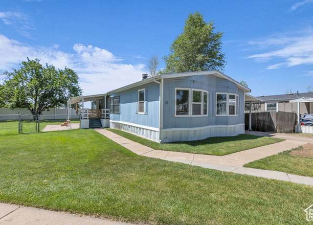 Property at 935 E 3000 N #10, Layton, UT 84040, 3 beds, 2 baths