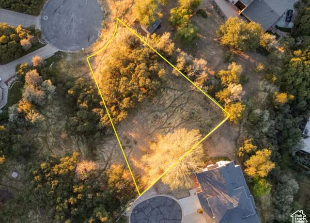 Property at 3721 S Oakridge Ct E, Bountiful, UT 84010