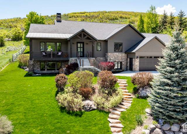Property at 480 E Saddle Dr, Midway, UT 84049, 5 beds, 4.5 baths