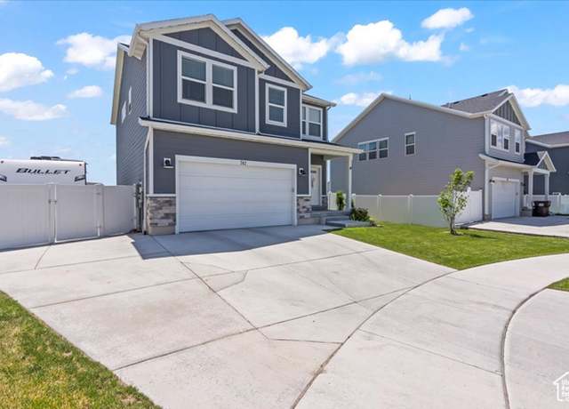 Property at 742 E Stonebriar Dr, Eagle Mountain, UT 84005, 4 beds, 3.5 baths