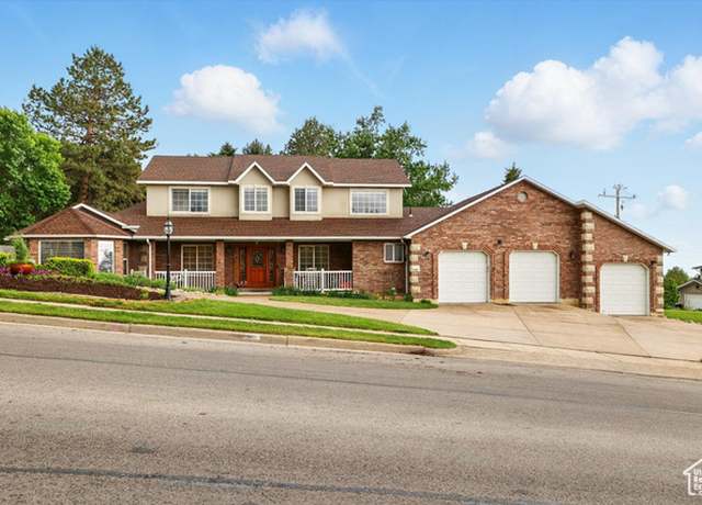 Property at 408 E Chase Ln, Centerville, UT 84014, 5 beds, 4 baths