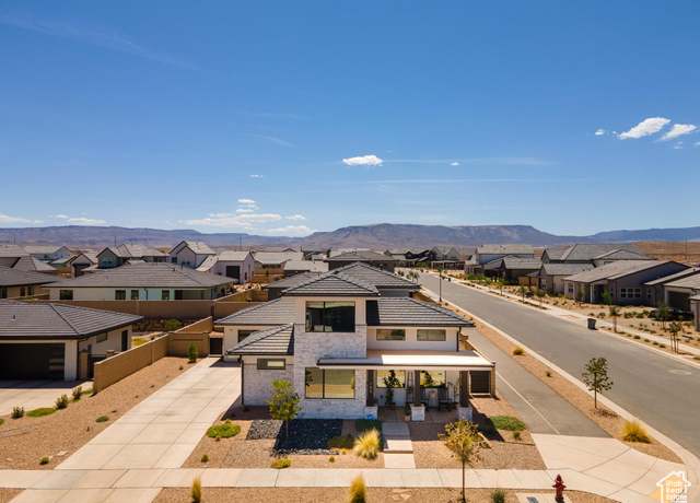 Property at 755 W Juniper Dr, St. George, UT 84790, 5 beds, 2.5 baths