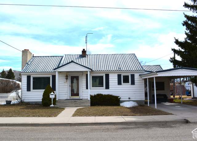 Property at 418 N 9th St, Montpelier, ID 83254, 4 beds, 2 baths
