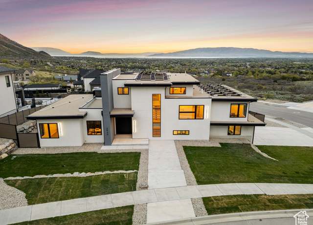 Property at 3944 W Oak Hill Dr, Alpine, UT 84004, 4 beds, 4.5 baths