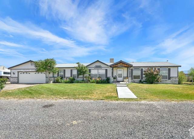Property at 4171 W 2425 N, Hooper (davis Cnty), UT 84315, 4 beds, 2 baths