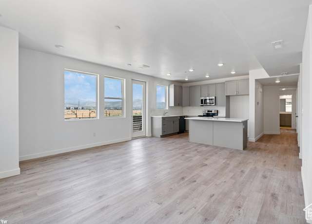 Property at 5222 W Black Twig Rd S Unit 2A-303, South Jordan, UT 84009, 3 beds, 2 baths