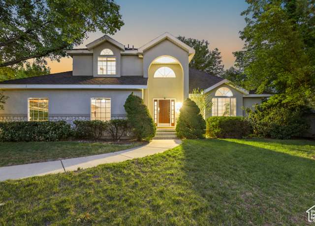 Property at 8017 S Showcase Ln, Sandy, UT 84094, 5 beds, 3.5 baths