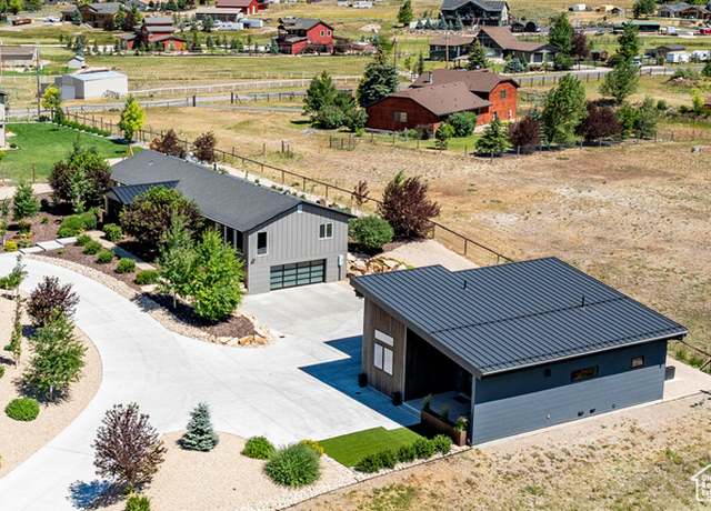 Property at 7143 N Pace Pl, Park City, UT 84098, 7 beds, 5.5 baths