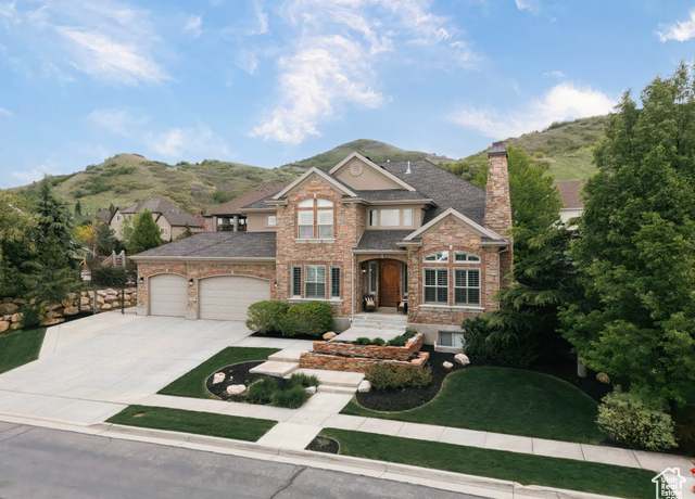 Property at 843 N Eaglepointe Dr E, North Salt Lake, UT 84054, 6 beds, 3.5 baths