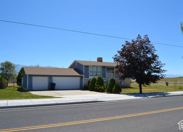 Property at 3037 S 2000 W, Syracuse, UT 84075, 3 beds, 2 baths