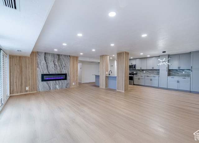 Property at 875 S Donner Way #1203, Salt Lake City, UT 84108, 3 beds, 2 baths