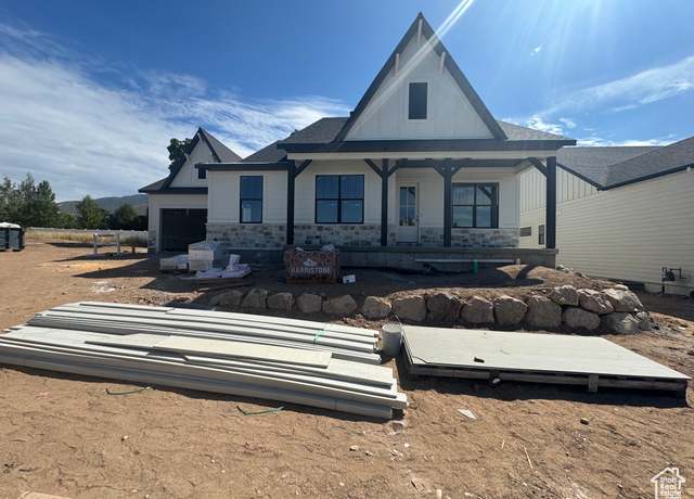 Property at 1204 N 1875 E #5, Layton, UT 84040, 4 beds, 2.5 baths