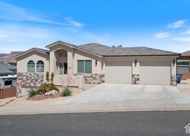 Property at 1160 N Main St, Hurricane, UT 84737, 6 beds, 3 baths