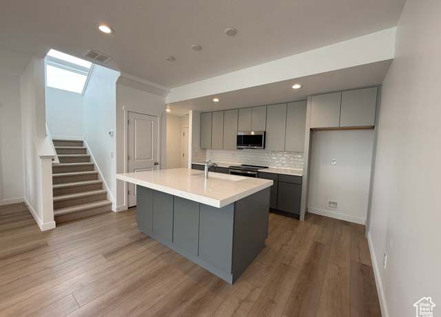 Property at 6963 W South Jordan Pkwy #279, South Jordan, UT 84009, 3 beds, 2.5 baths