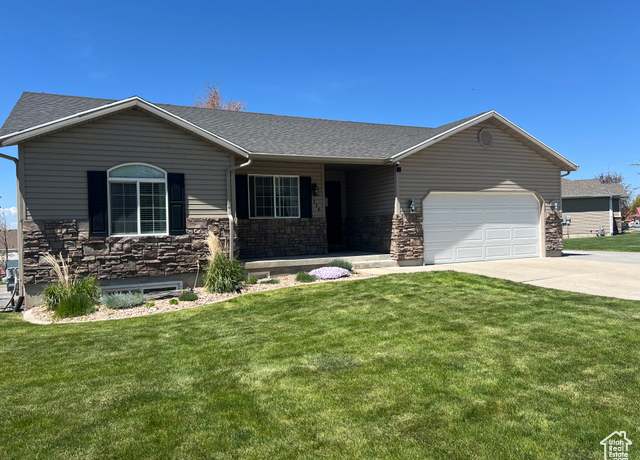 Property at 330 S 100 W, Richmond, UT 84333, 5 beds, 3 baths