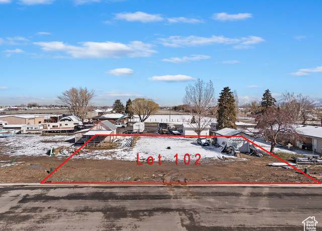 Property at 3032 W Solace St #102, Syracuse, UT 84075