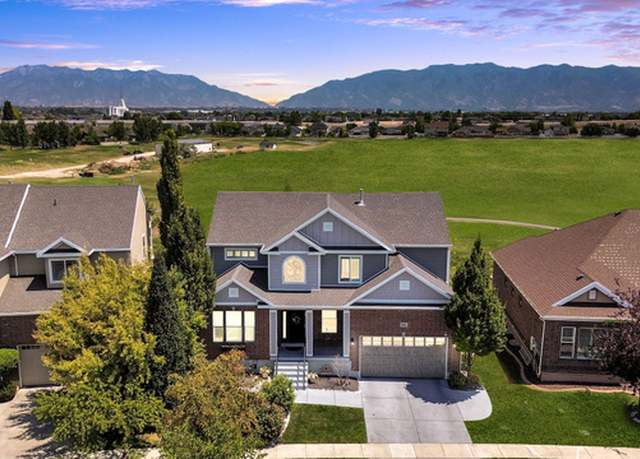 Property at 1441 Brookshire Dr, Syracuse, UT 84075, 6 beds, 4.5 baths