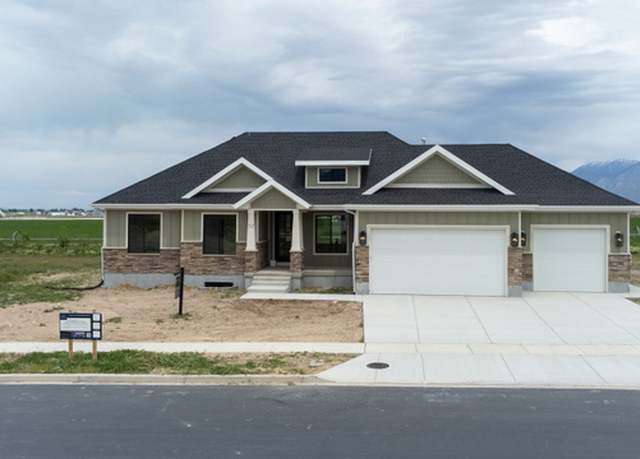 Property at 52 W 650 N #3, Salem, UT 84653, 6 beds, 4 baths