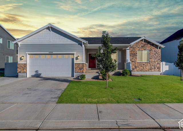 Property at 1255 S Raintree Ln, Santaquin, UT 84655, 4 beds, 3 baths