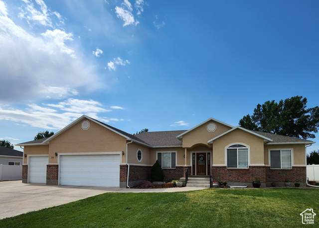 Property at 710 E 600 N, Roosevelt, UT 84066, 6 beds, 3.5 baths