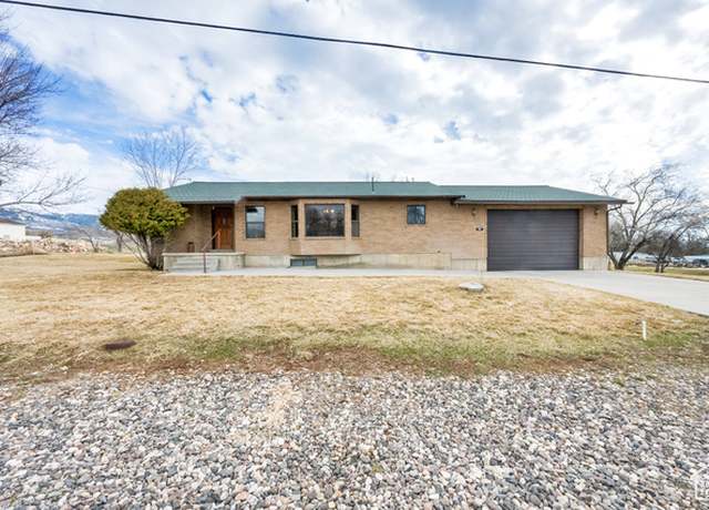 Property at 600 E 200 N, Mt Pleasant, UT 84647, 4 beds, 2 baths