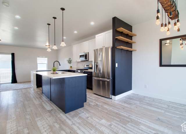 Property at 1051 W Narrows Ln S, Bluffdale, UT 84065, 3 beds, 2.5 baths