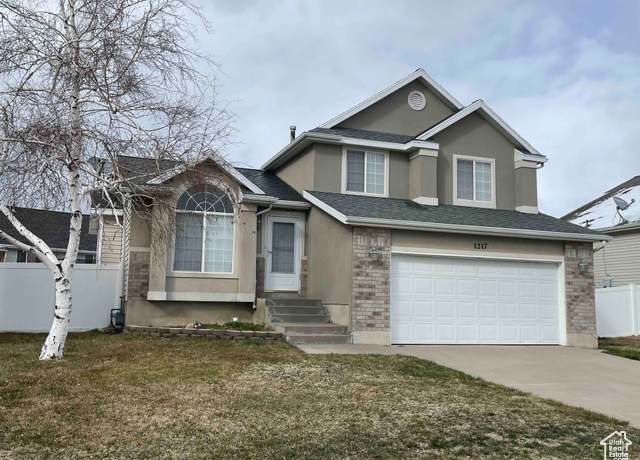 Property at 1217 E 3025 N, Layton, UT 84040, 4 beds, 2 baths