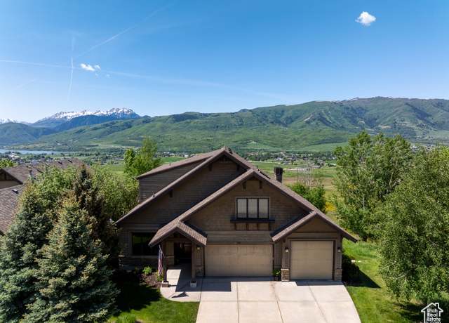 Property at 5932 E Big Horn Pkwy, Eden, UT 84310, 7 beds, 5.5 baths