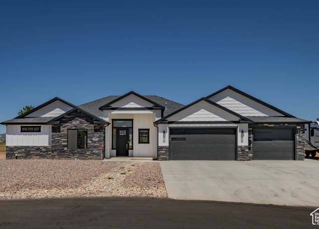 Property at 3977 N Monarch Dr, Cedar City, UT 84721, 4 beds, 3 baths