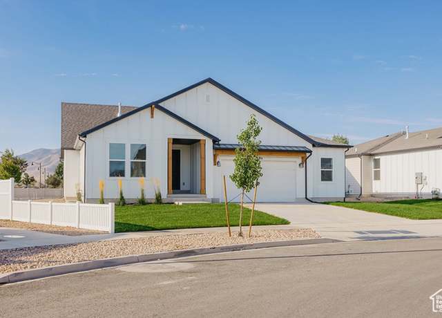 Property at 609 W Pine Mountain Dr #204, Saratoga Springs, UT 84045, 4 beds, 3.5 baths