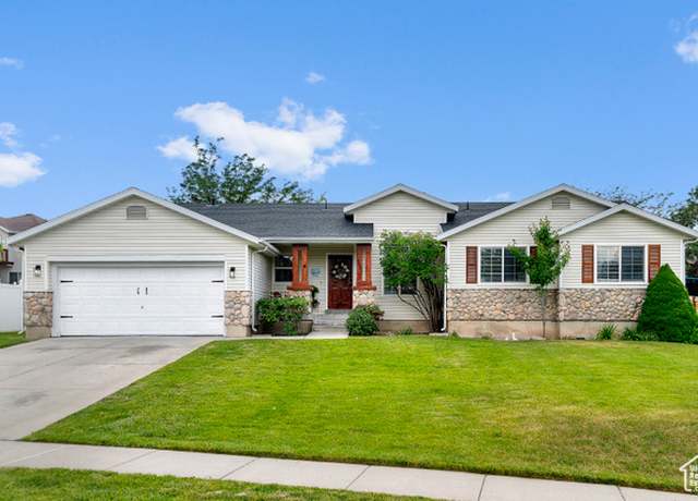 Property at 9152 S Crystal Vista Ln, West Jordan, UT 84088, 4 beds, 2 baths