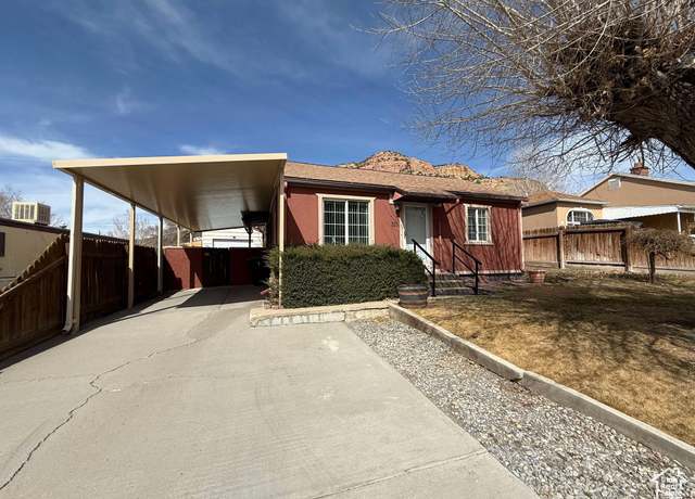 Property at 581 Pinion St, East Carbon, UT 84520, 2 beds, 1 bath