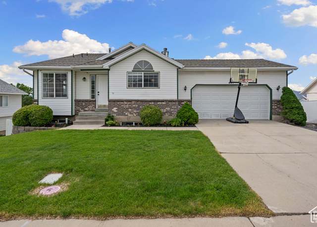 Property at 441 W 2375 N, Lehi, UT 84043, 5 beds, 2 baths