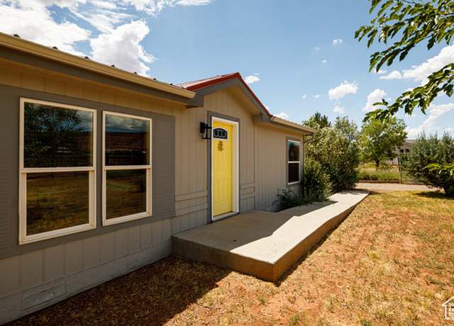 Property at 1361 S Roadrunner Cir, Kanab, UT 84741, 4 beds, 2 baths