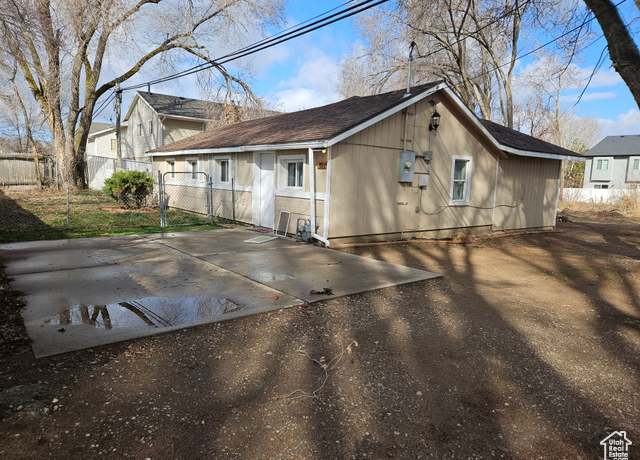 Property at 182 W 5000 S Unit B, Washington Terrace, UT 84405, 2 beds, 1 bath