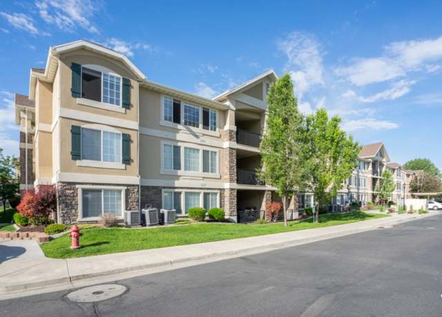 Property at 1195 W Dallin Dr N Unit R301, Pleasant Grove, UT 84062, 3 beds, 2 baths