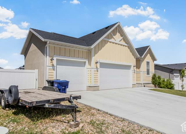 Property at 2994 S Tangent Peak Rd, Magna, UT 84044, 6 beds, 3 baths