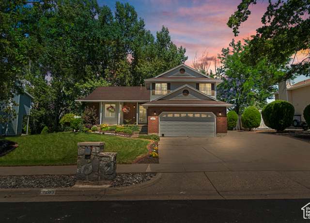 Property at 2205 E 3250 N, Layton, UT 84040, 4 beds, 2.5 baths
