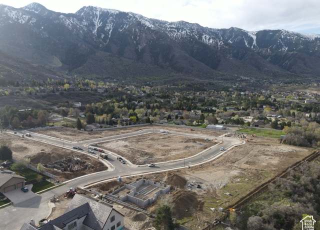 Property at 2993 E Bonnie Lynn Ln #3, Sandy, UT 84092