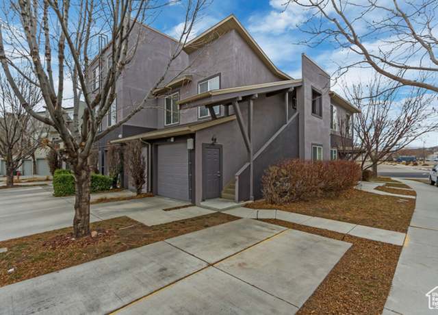 Property at 11302 S Spring Bluff Ln W, South Jordan, UT 84095, 2 beds, 2 baths