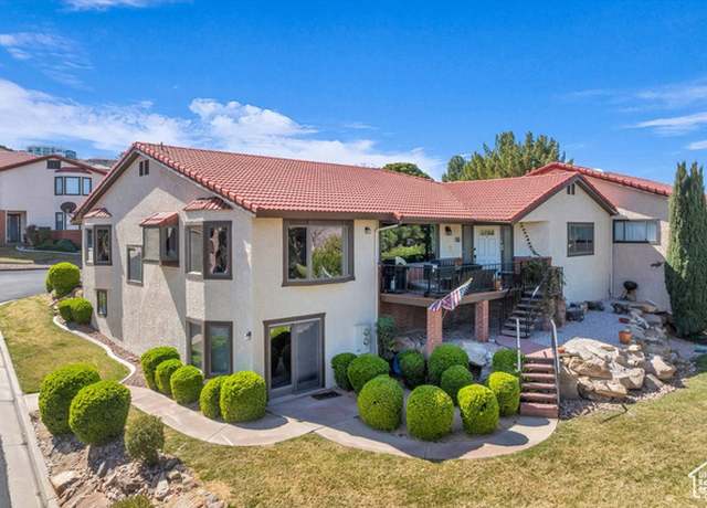 Property at 2150 S Balboa Way #9, St. George, UT 84770, 4 beds, 3 baths