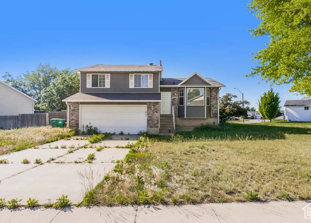 Property at 2802 W 4375 S, Roy, UT 84067, 4 beds, 3 baths