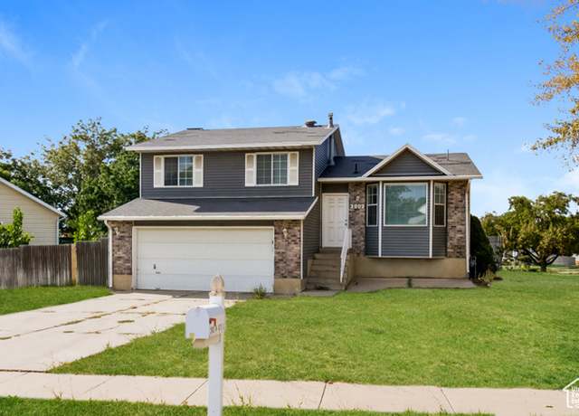Property at 2802 W 4375 S, Roy, UT 84067, 4 beds, 3 baths