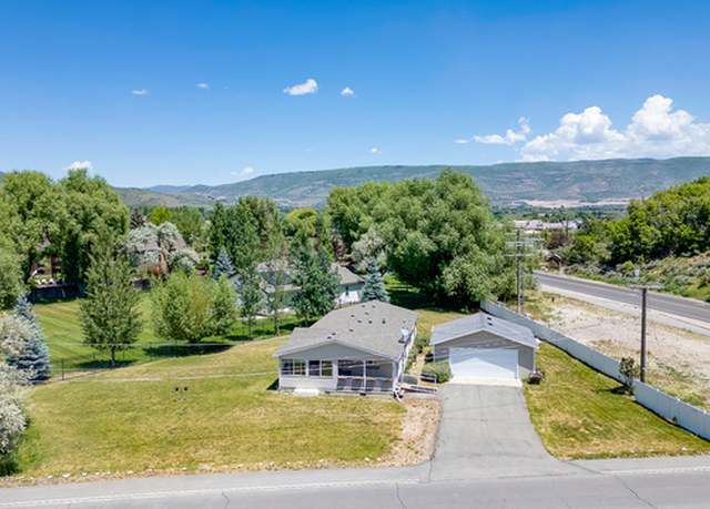 Property at 401 E 300 N, Midway, UT 84049, 2 beds, 2 baths